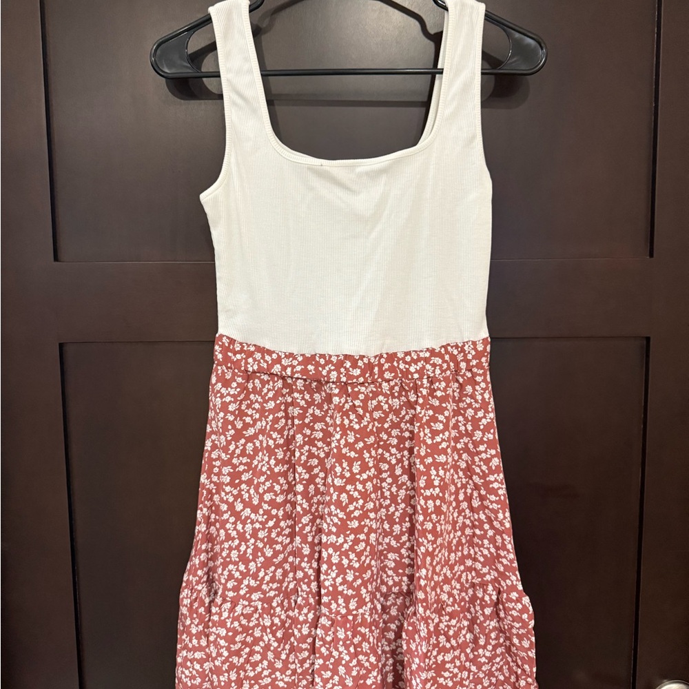 Cupshe White and Rust Floral Midi Dress